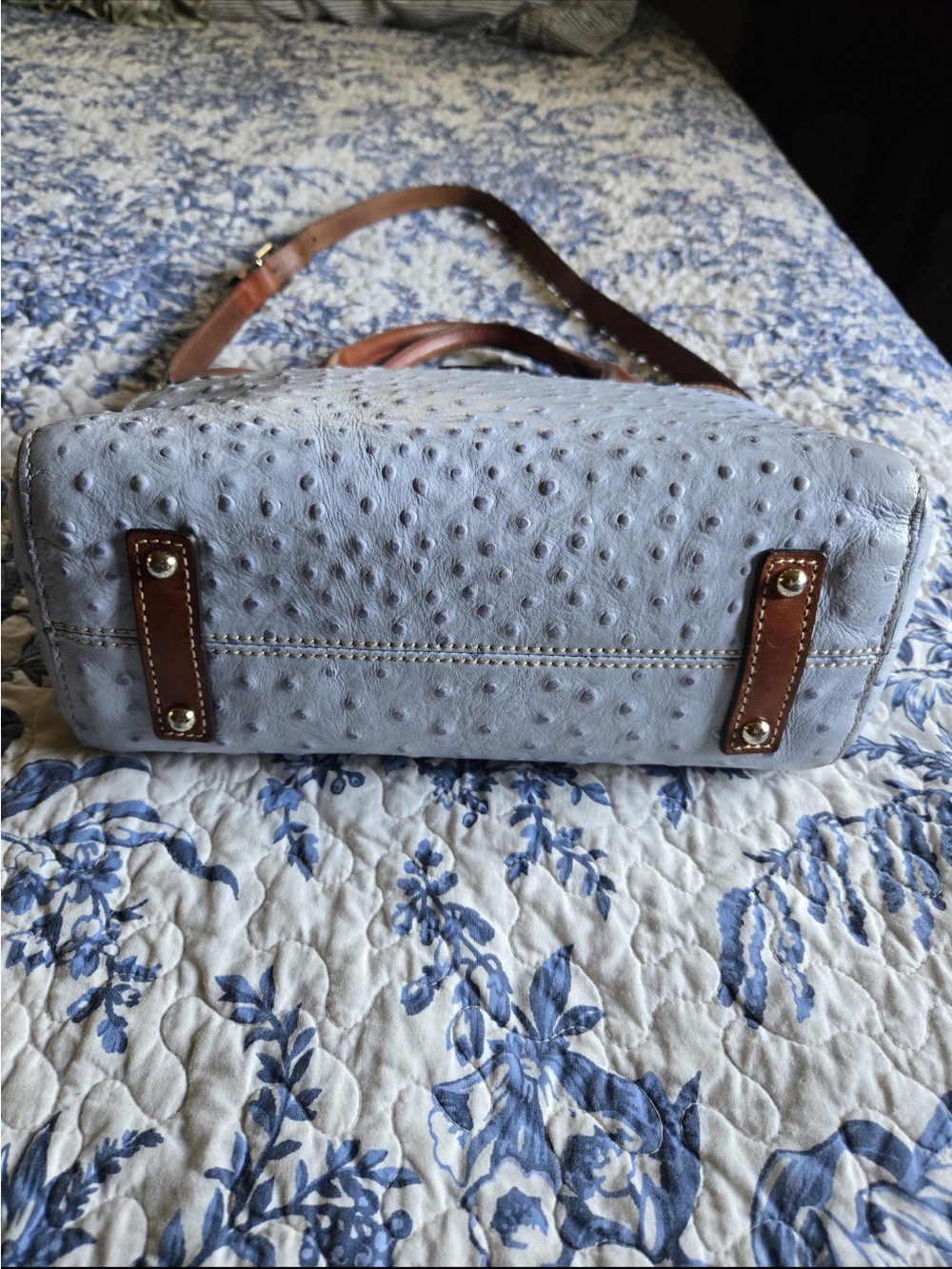 Dooney & Bourke
Beautiful light blue Ostrich 
Leather Satchel with Brown Triim - Picture 11 of 16